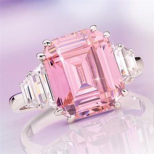 THE $20, MILLION DIAMOND RING HITS HOME.